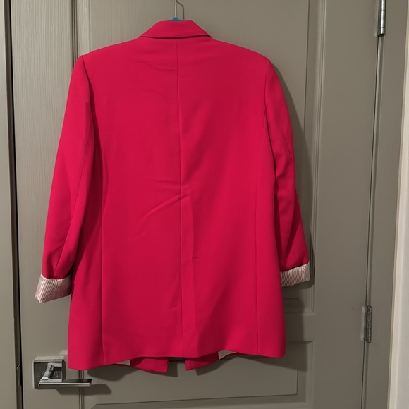 Zara Barbie pink slightly oversized blazer size small - Picture 4 of 4